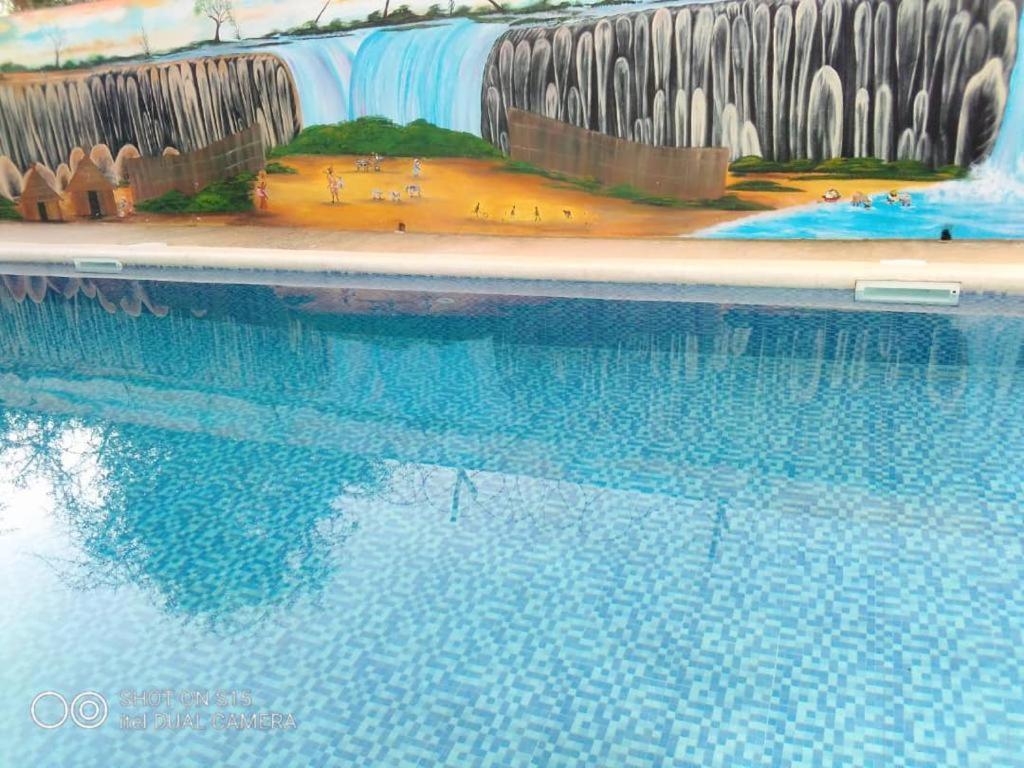 Villa Diambars Sali Tapé エクステリア 写真